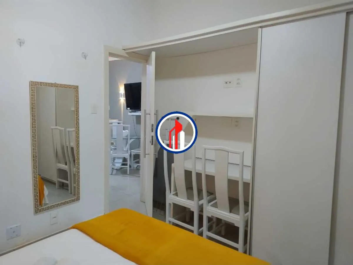 2-bedroom apartment with a home office — photo 6