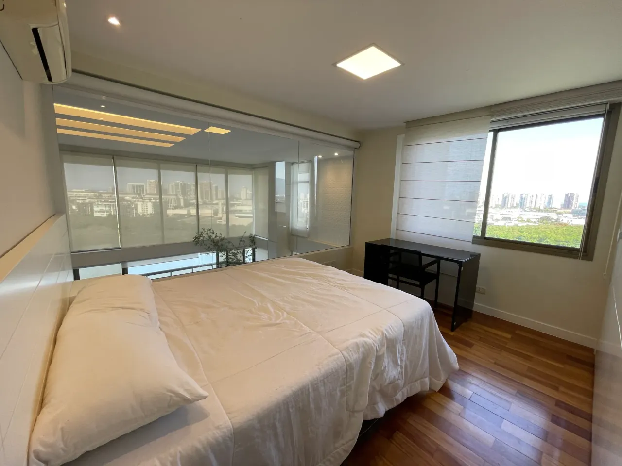Apartamento de 4 dormitorios con balcón acristalado y 267 m² — photo 5