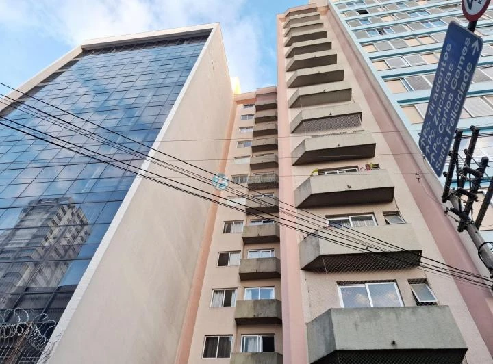 56 m² apartment with balcony and 1 bedroom — photo 6