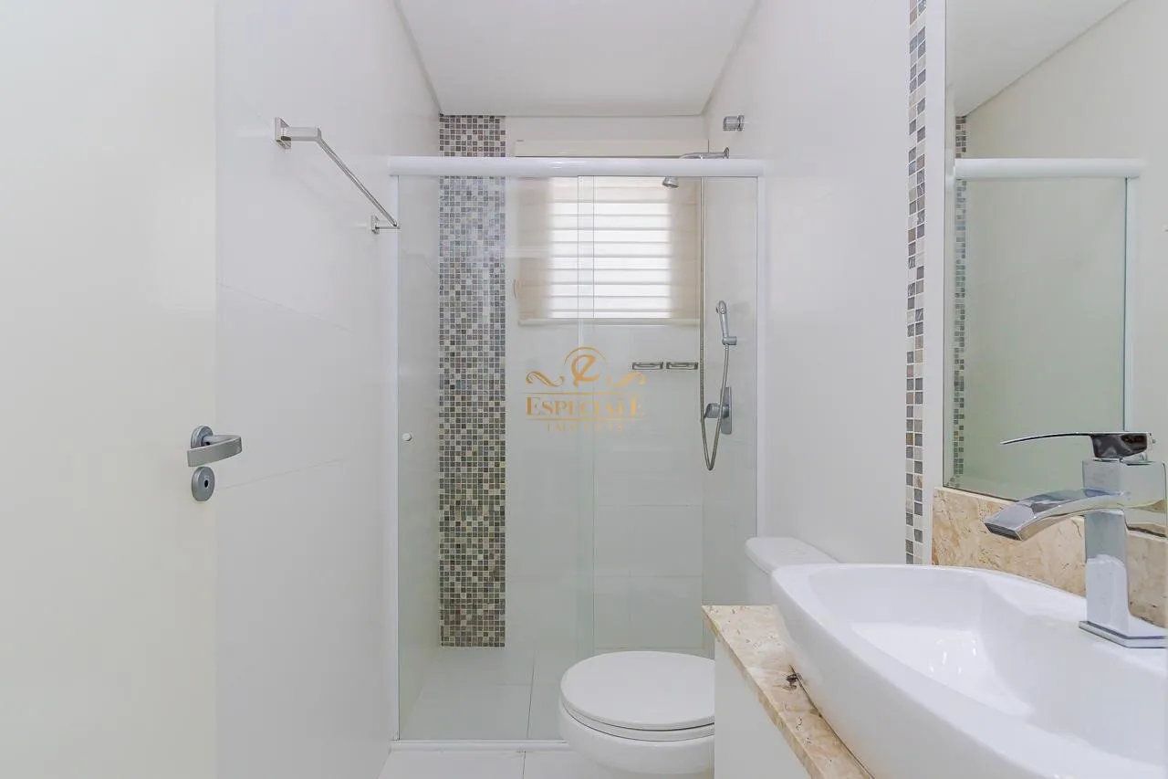 Furnished house with 4 bedrooms and 5 bathrooms in a condo — photo 27