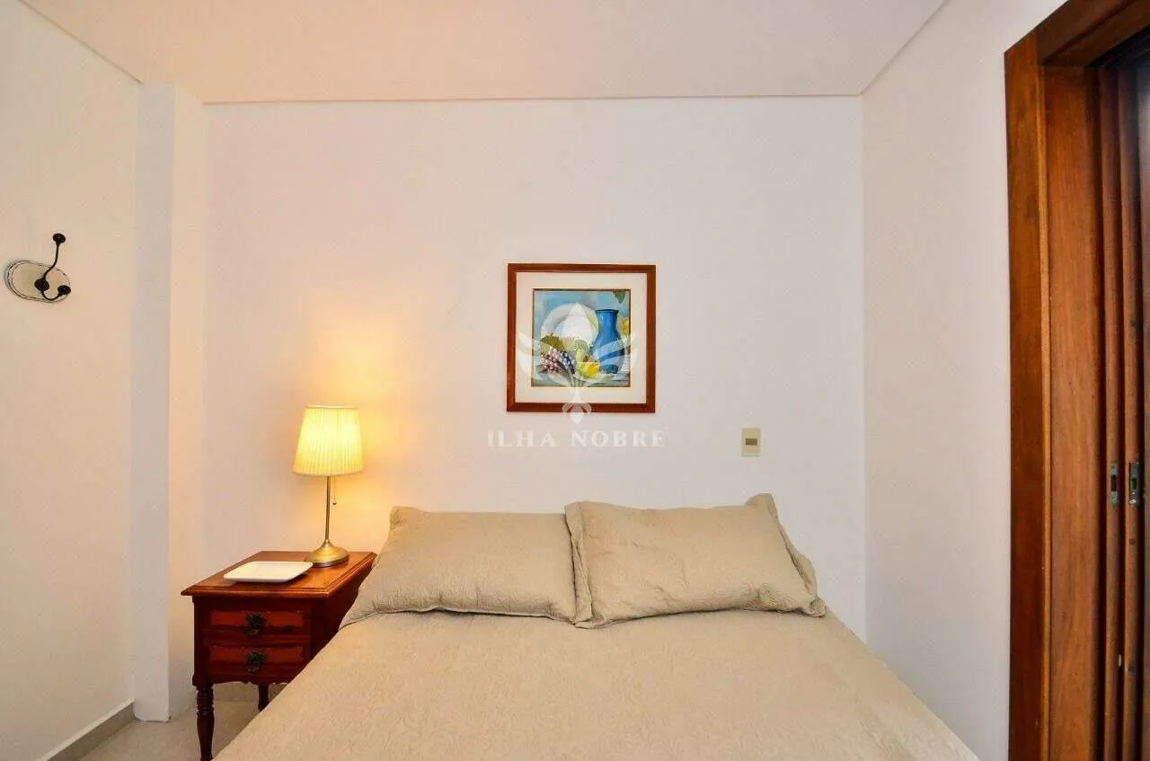 Casa mobiliada com 7 quartos e piscina ao ar livre — photo 78