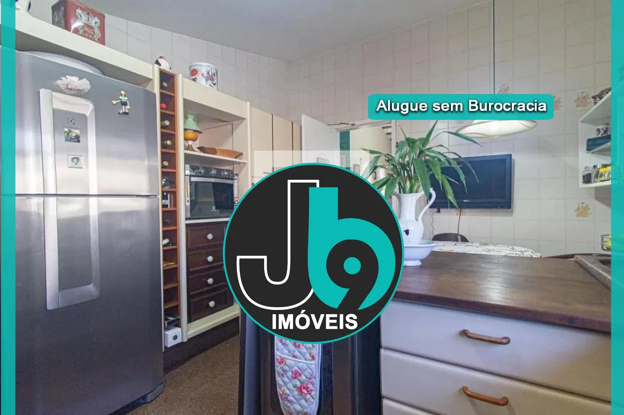 Furnished 650 m² house with 4 bedrooms and 4 bathrooms — photo 11