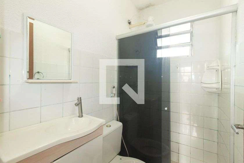 Apartamento de 2 dormitorios con balcón, 50 m² — photo 26