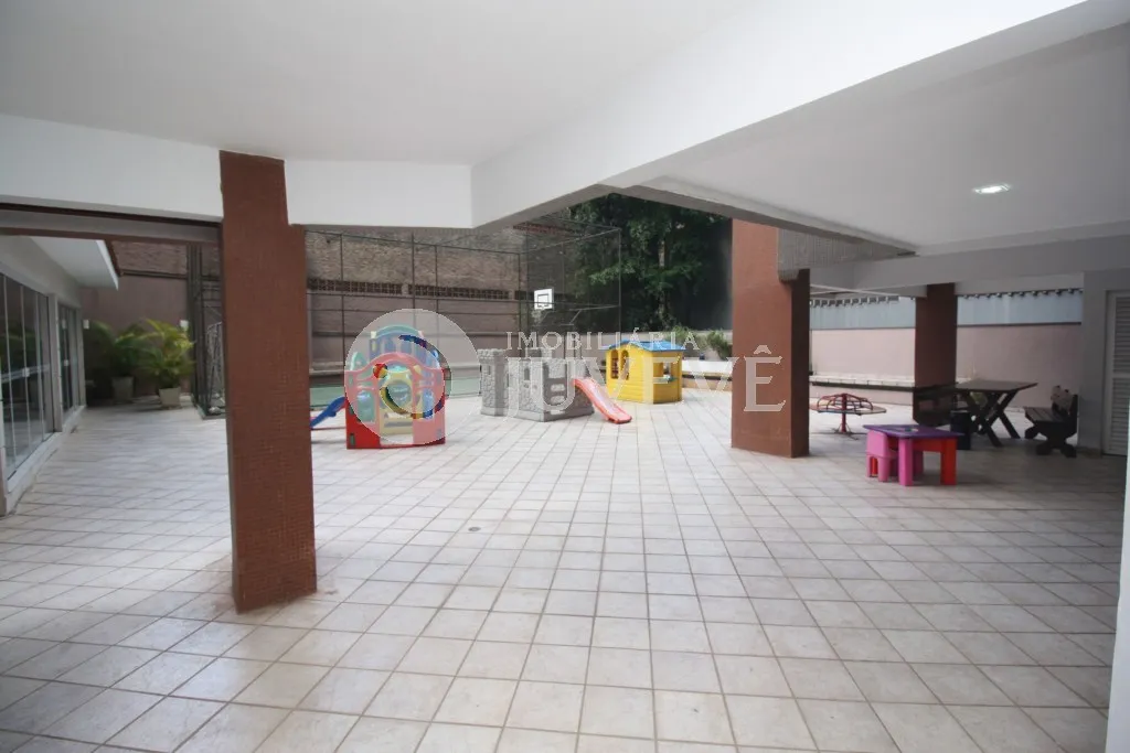 Furnished 145 m² apartment with 3 bedrooms — photo 37