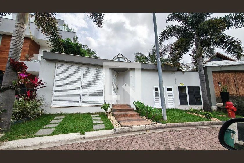 Casa mobiliada de 5 quartos com banheira — photo 17