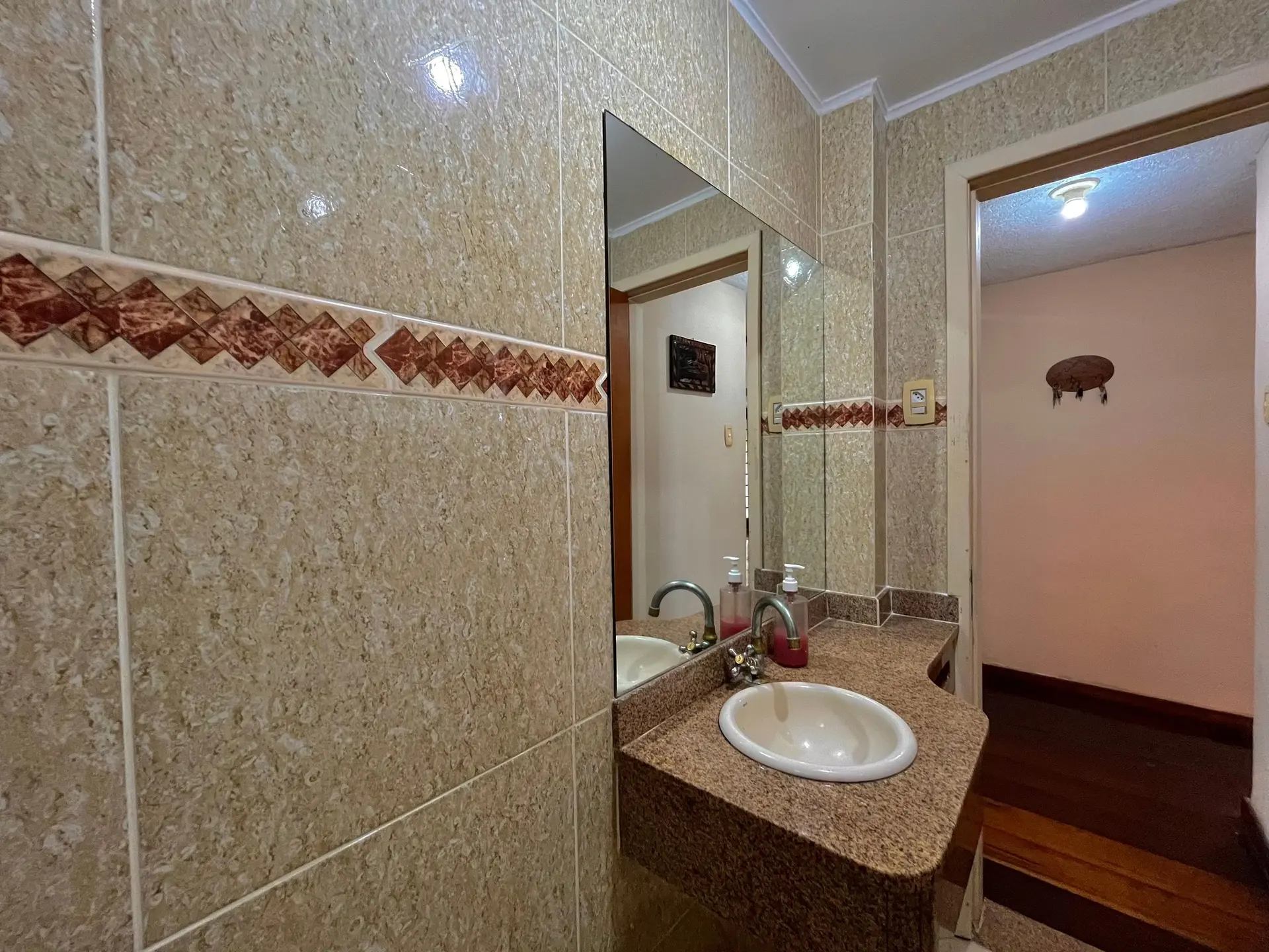 Ванна та 4 спальні: будинок 350 м² — photo 57