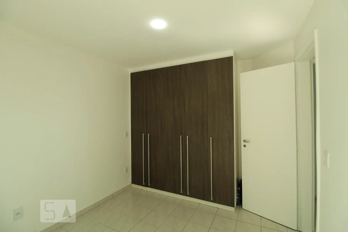 2-bedroom apartment with balcony and 2 parking spots — photo 23