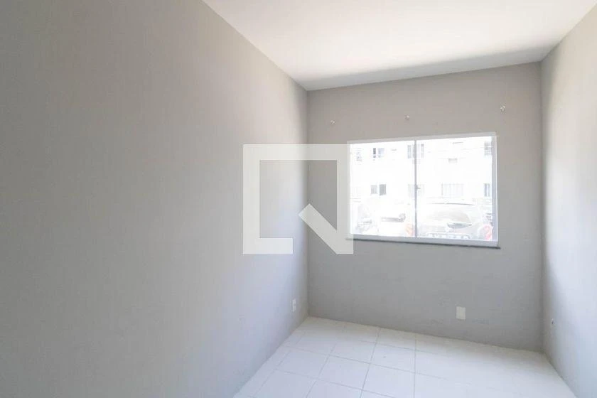 2-bedroom apartment in a building with a gym — photo 8