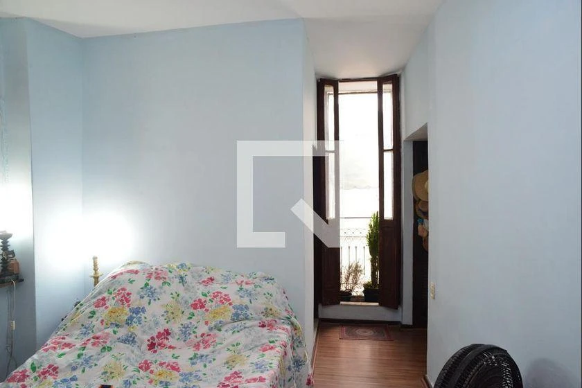 Unfurnished 6-bedroom apartment with 340 m² — photo 38