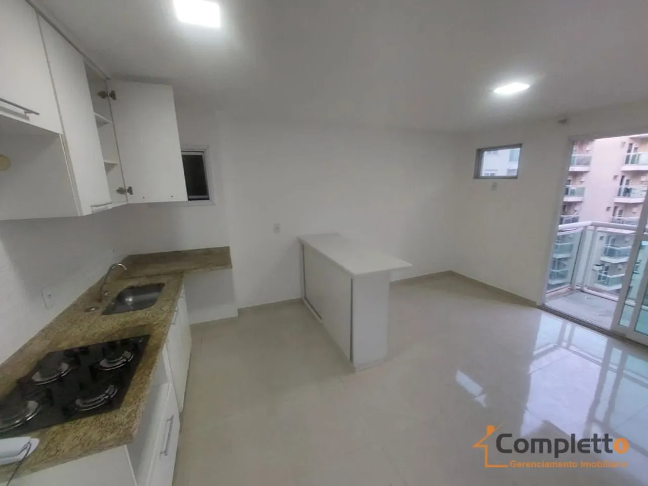 Apartamento de 1 dormitório com varanda e 41 m² — photo 3