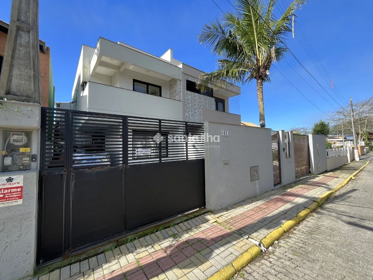 Casa de 4 quartos com banheira, Armação — photo 35