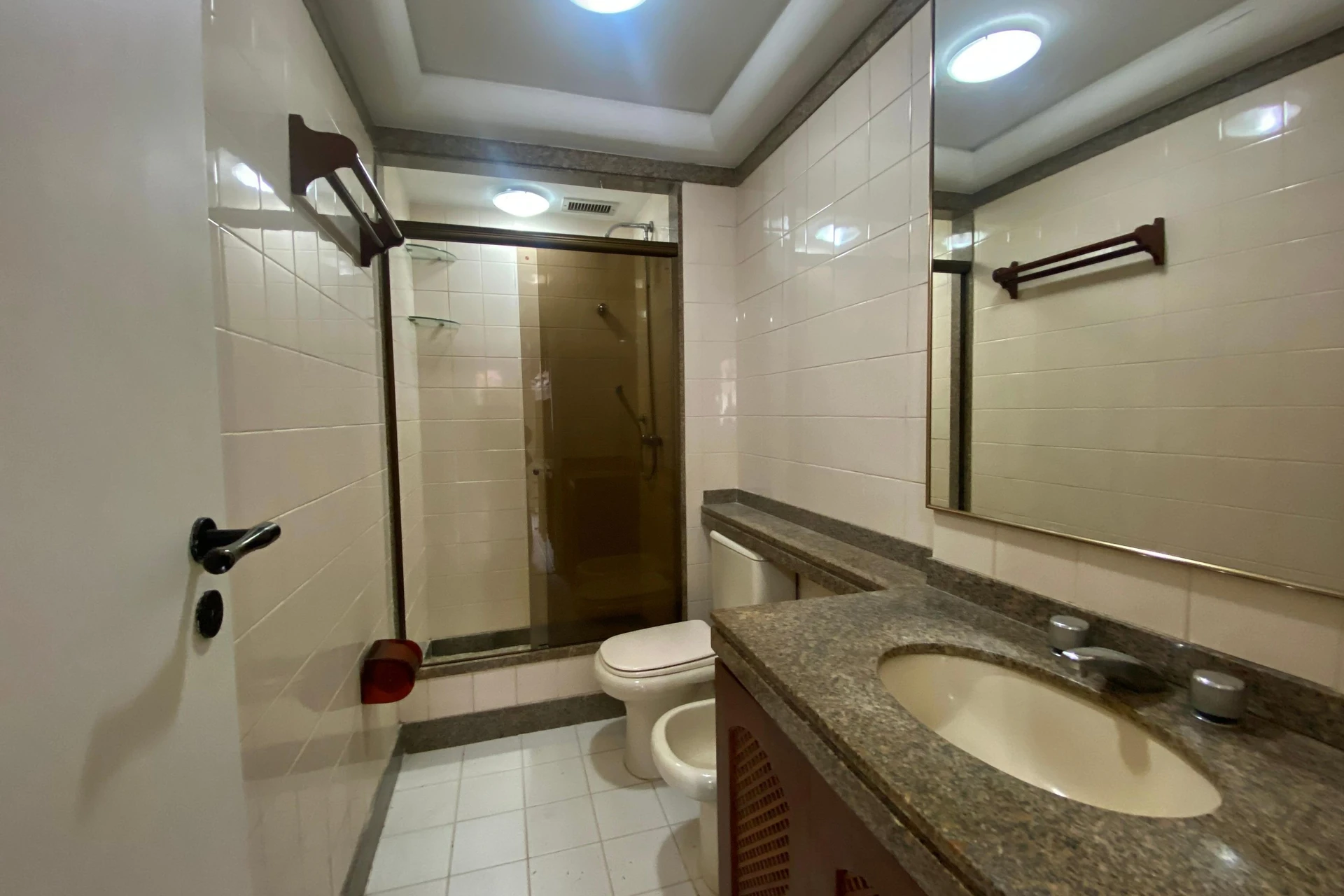 2-bedroom apartment in a building with a sauna — photo 5