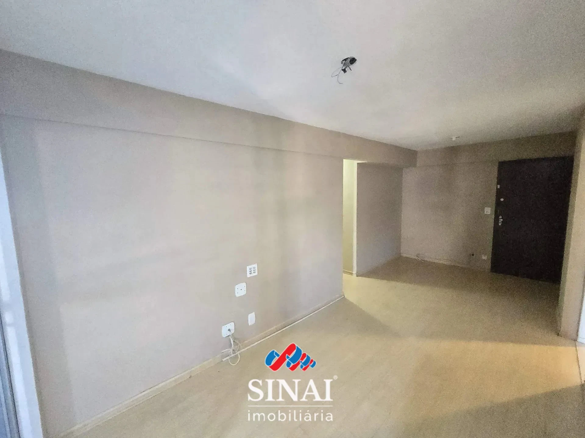 2-bedroom apartment with a washing machine — photo 4