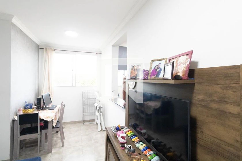 2-bedroom apartment with a closed kitchen and gas stove — photo 12