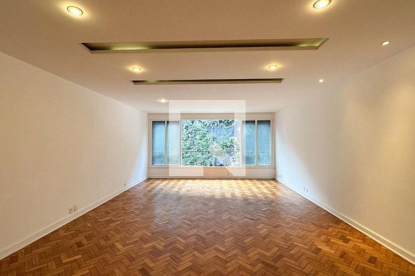 154 m² apartment with 3 bedrooms and 1 parking spot — photo 3