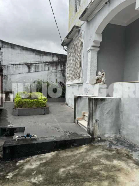 Street-level house with 5 bedrooms and private BBQ — photo 7