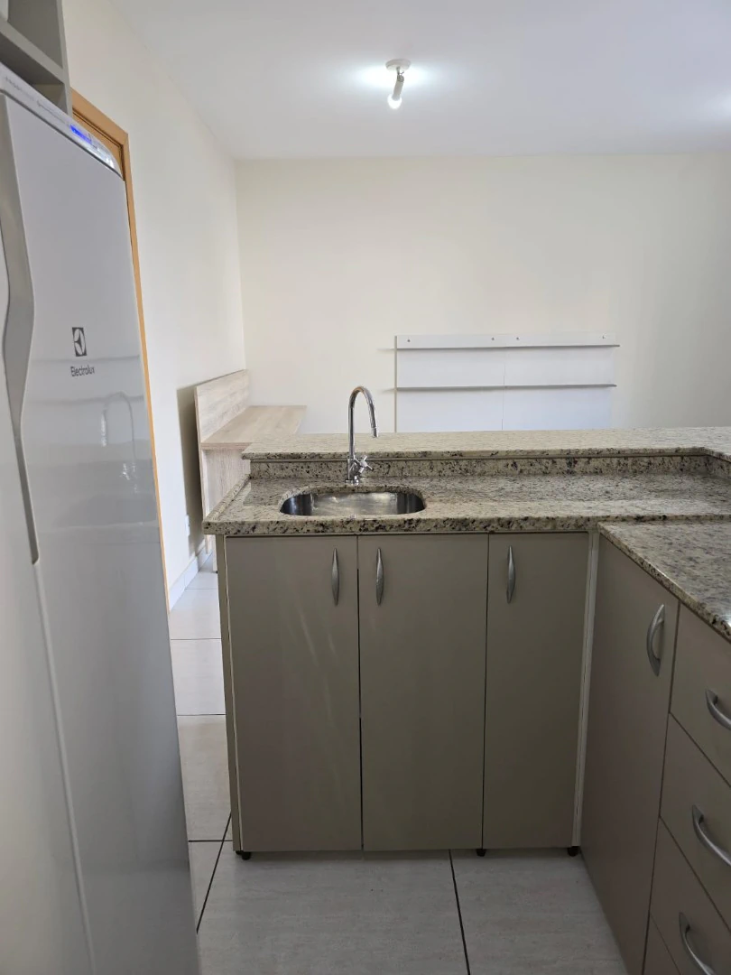 Apartamento de 33 m² com cozinha americana e 1 quarto — photo 3