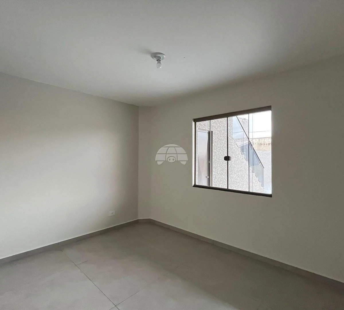 39 m² house with a glass shower enclosure — photo 25