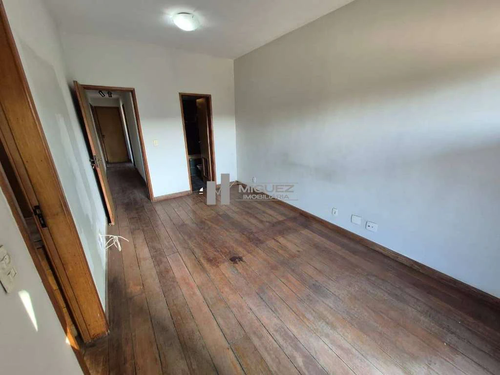 Rental apartment with 4 bedrooms and 1 en-suite 124 m² — photo 27