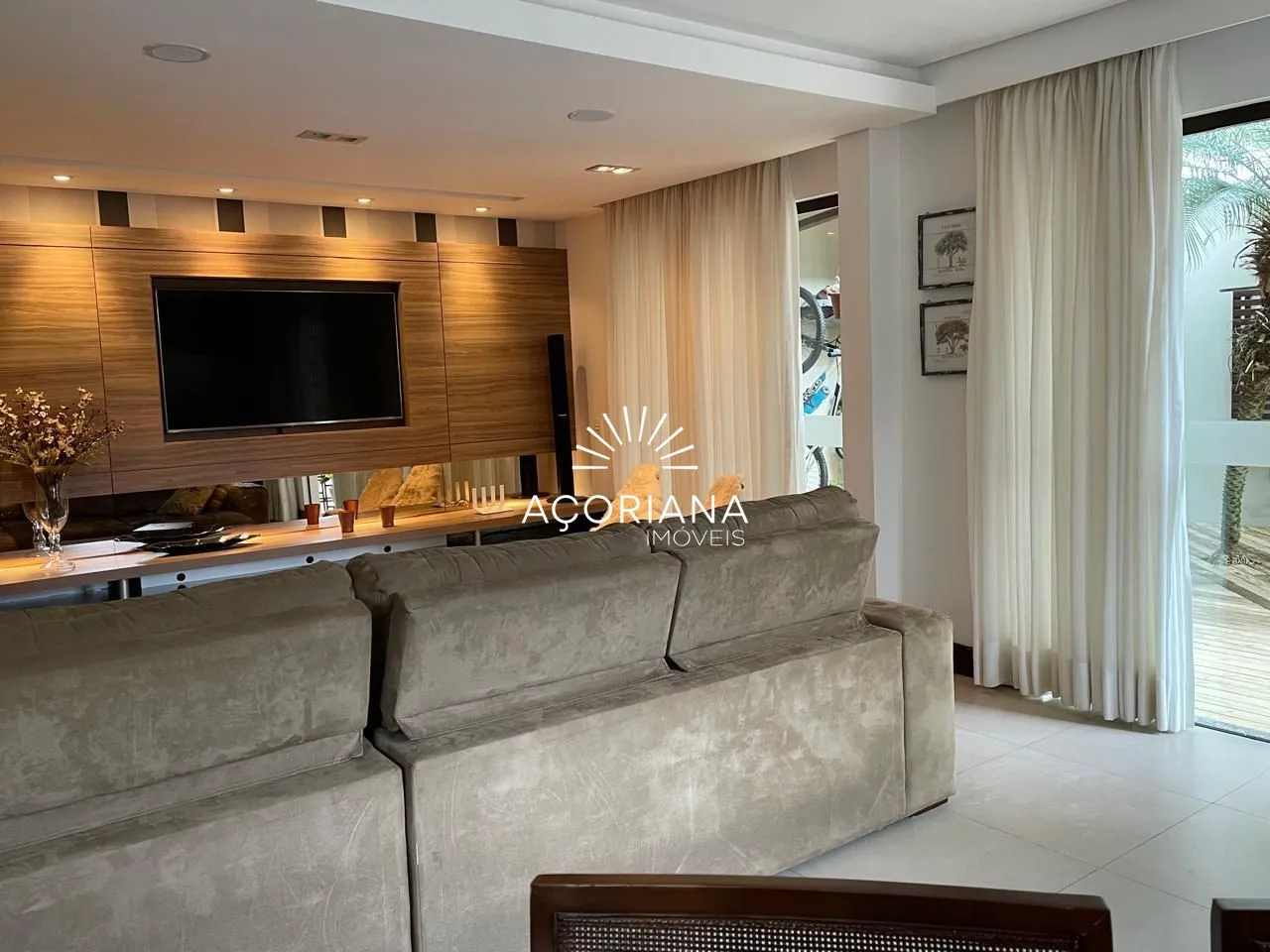 Casa amueblada con 4 dormitorios y 3 suites — photo 32