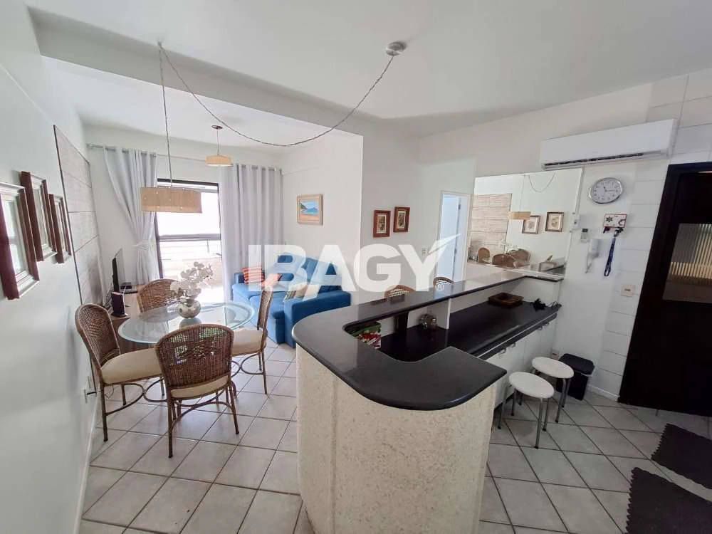 Apartamento de 75 m² con 2 dormitorios y 1 plaza — photo 2