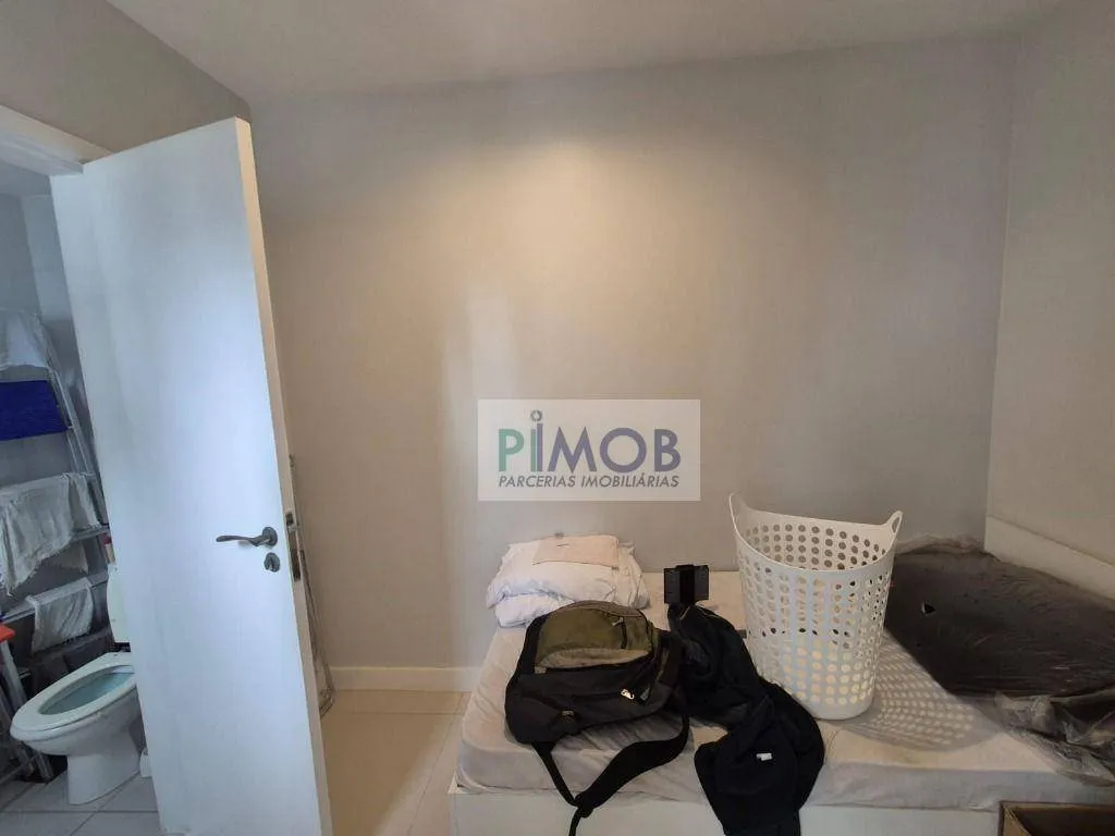 Furnished duplex penthouse with 3 bedrooms and 256 m² — photo 46