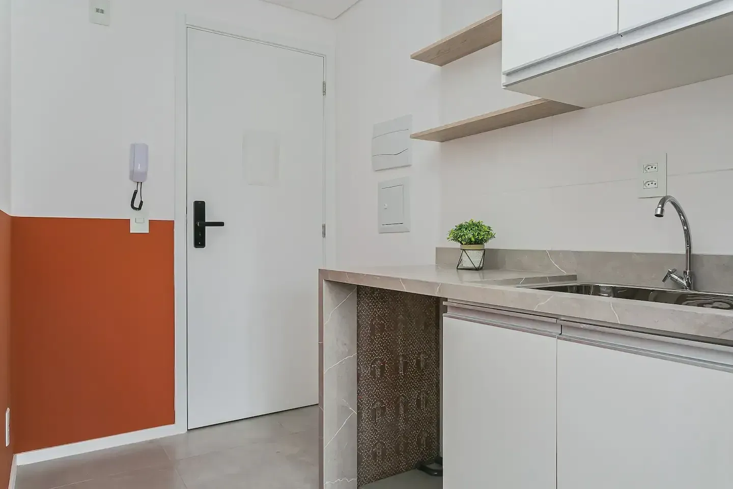 Furnished 32 m² studio on the 2nd floor — photo 21