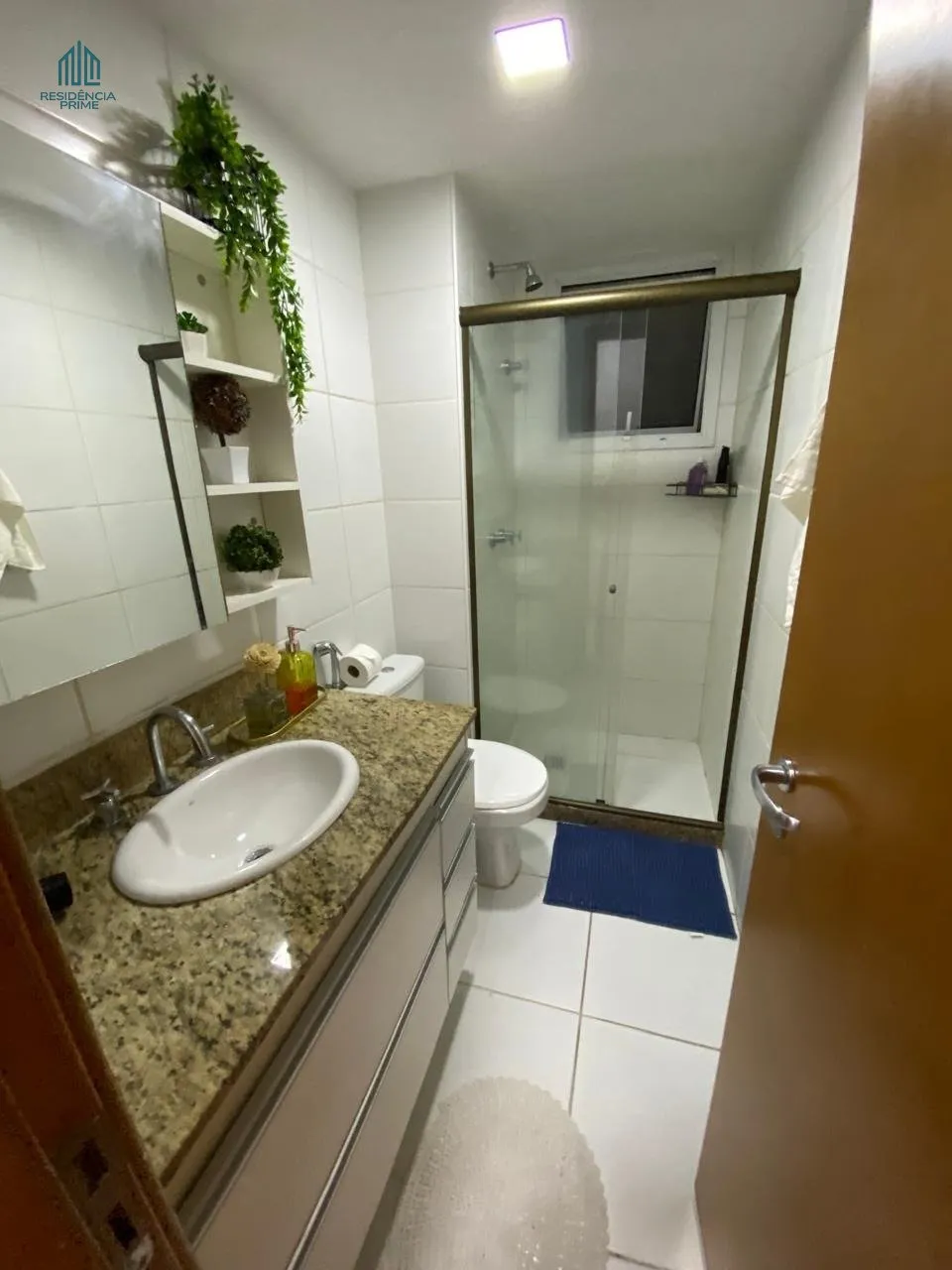 Furnished 3-bedroom apartment with 3 bathrooms — photo 11