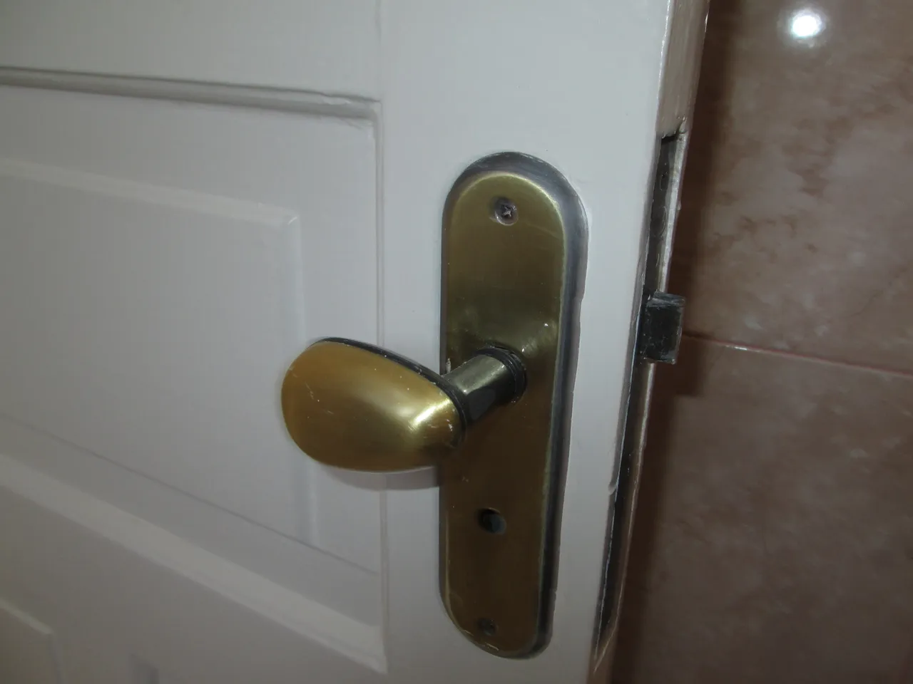 Apartamento sem mobília com 1 quarto e cozinha fechada — photo 12