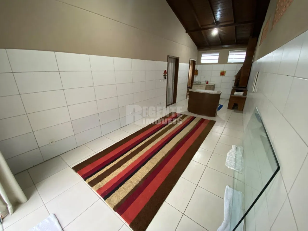 3-bedroom house with a garden — photo 5