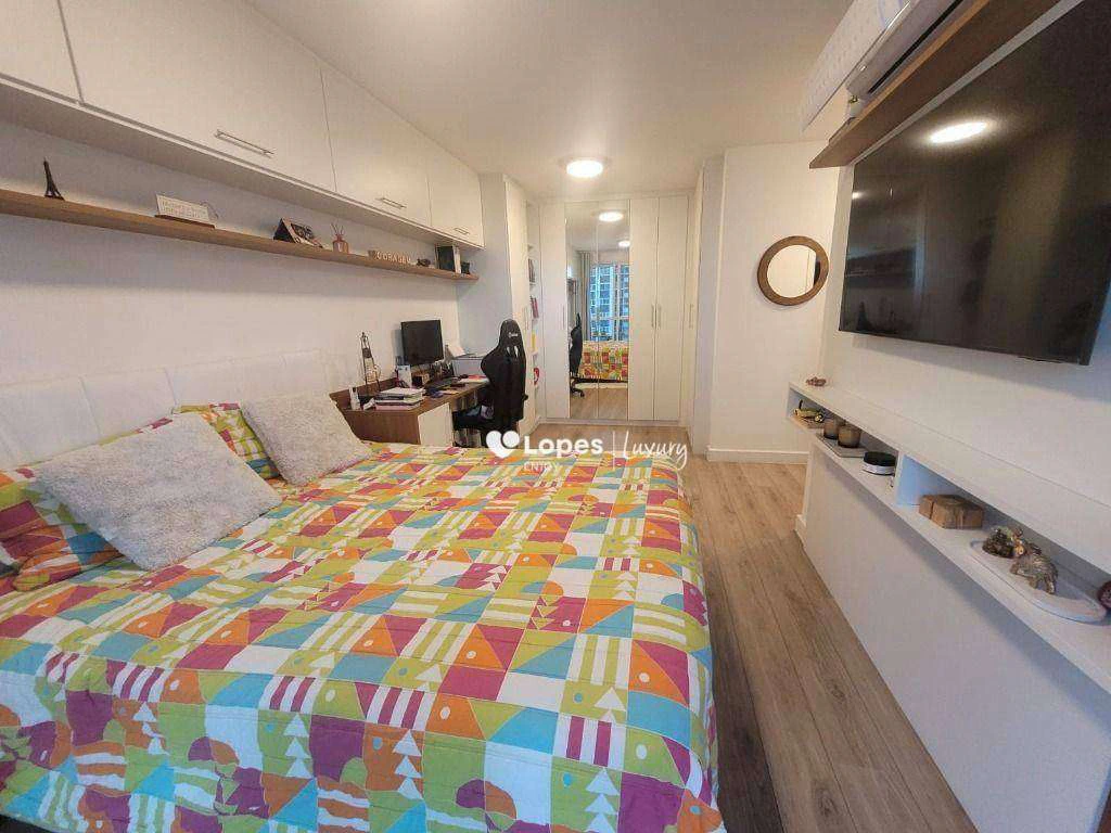 Furnished 2-bedroom apartment with a private BBQ — photo 16