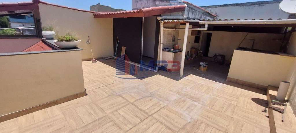 Furnished house with 5 bedrooms and a home office — photo 20