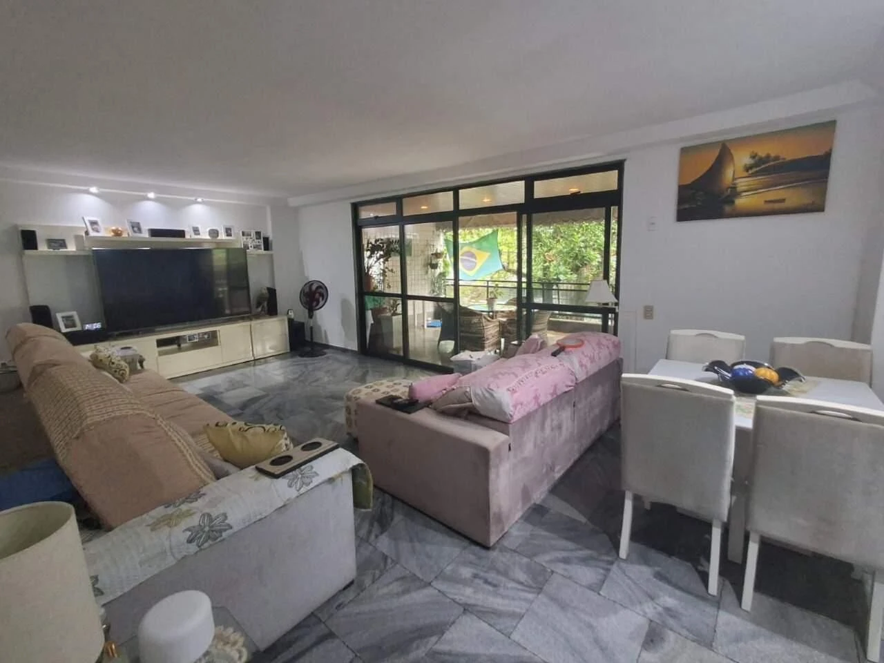 Washing machine in a 3-bedroom apartment, 162 m² — photo 7