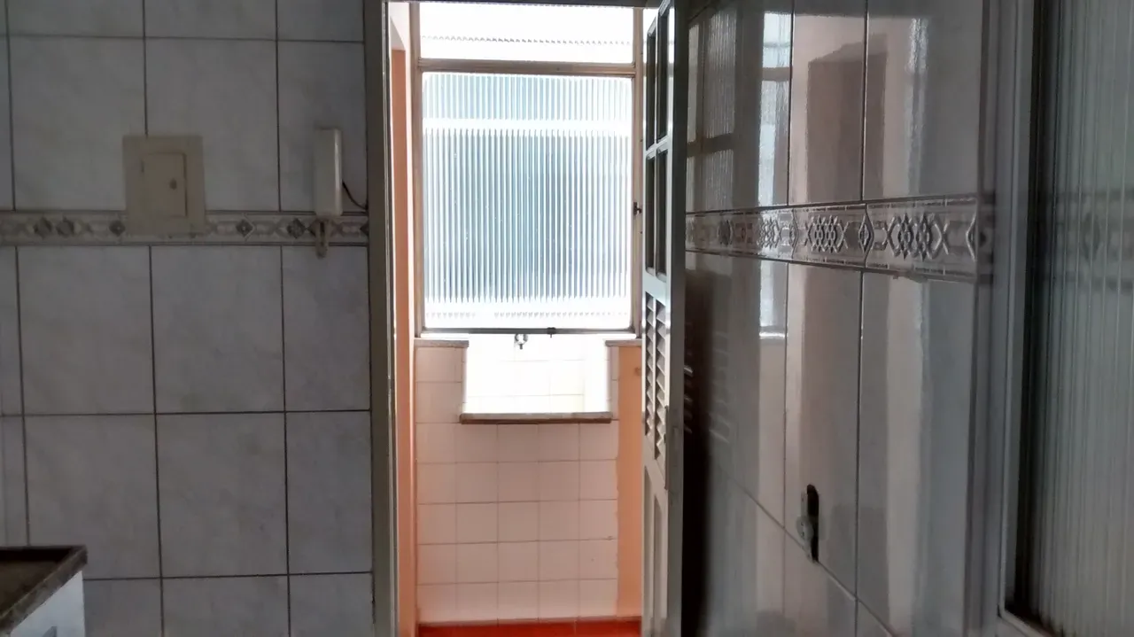 Departamento de 2 dormitorios con piso de madera o laminado — photo 11