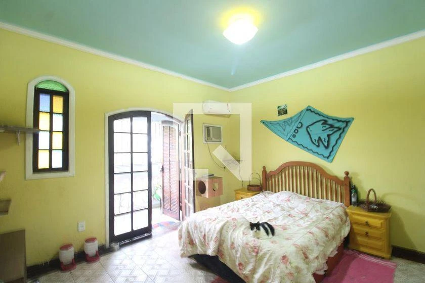 Sobrado em condomínio com 6 quartos e 450 m² — photo 32