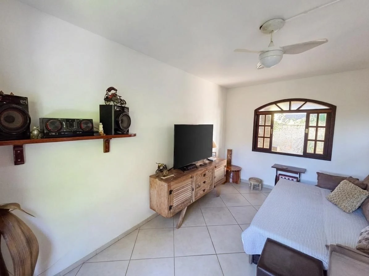 Furnished 1-bedroom house with 2 bathrooms and parking — photo 21