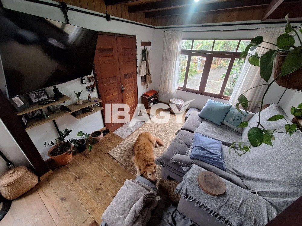 Дом с 3 спальнями, 200 м² и 2 парковочными местами — photo 3