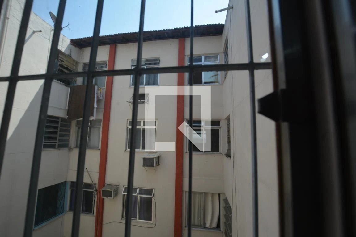 One-bedroom apartment with a private BBQ in Rio de Janeiro — photo 27