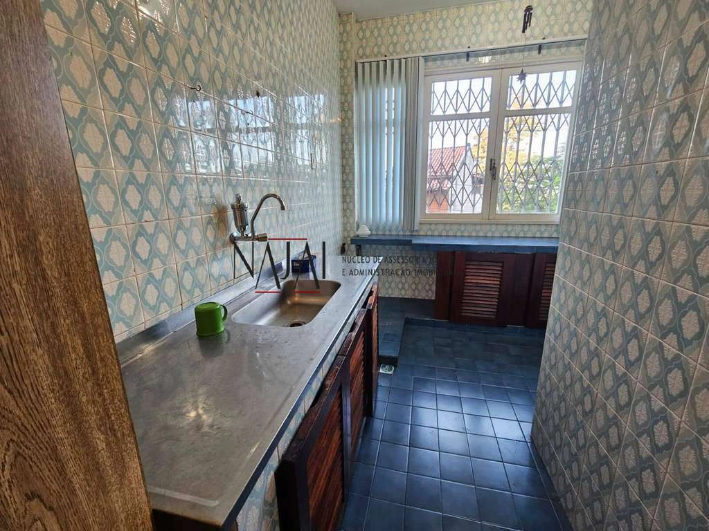 3-bedroom apartment with a closed kitchen and 120 m² — photo 5