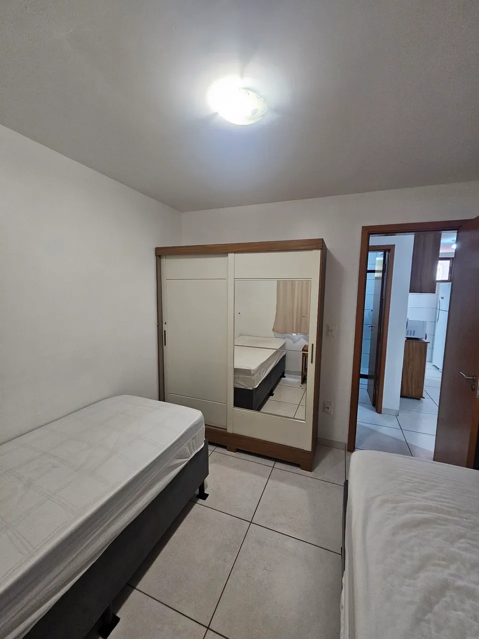 Furnished 2-bedroom apartment with 2 bathrooms — photo 9