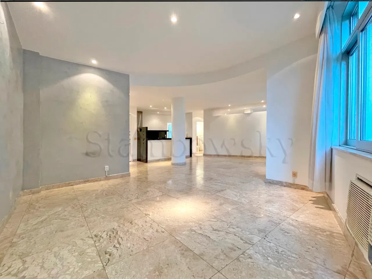 1 quarto e janelas do piso ao teto: apartamento de 55 m² — photo 9