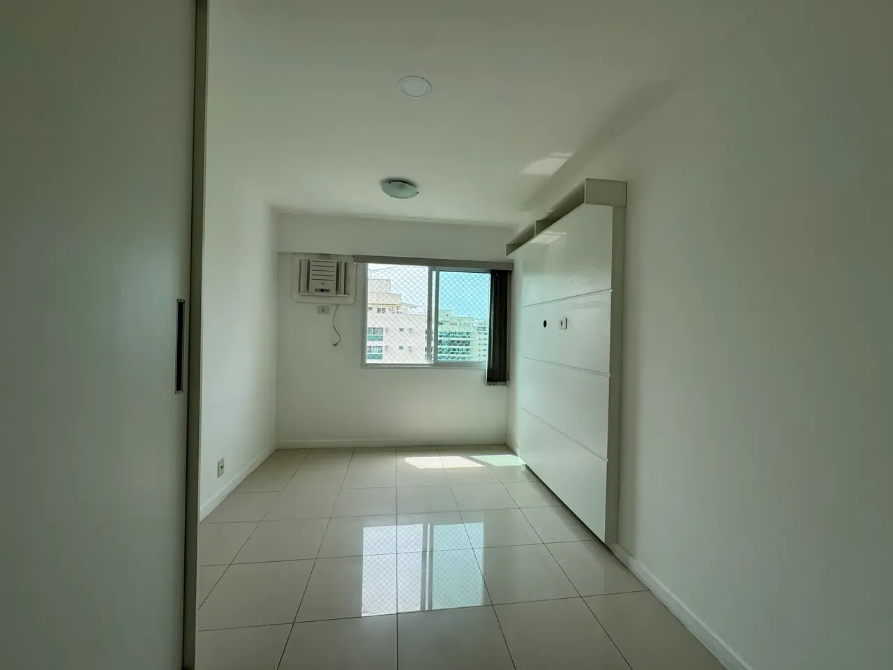 Apartment, 78 m², with a glass-enclosed balcony — photo 3