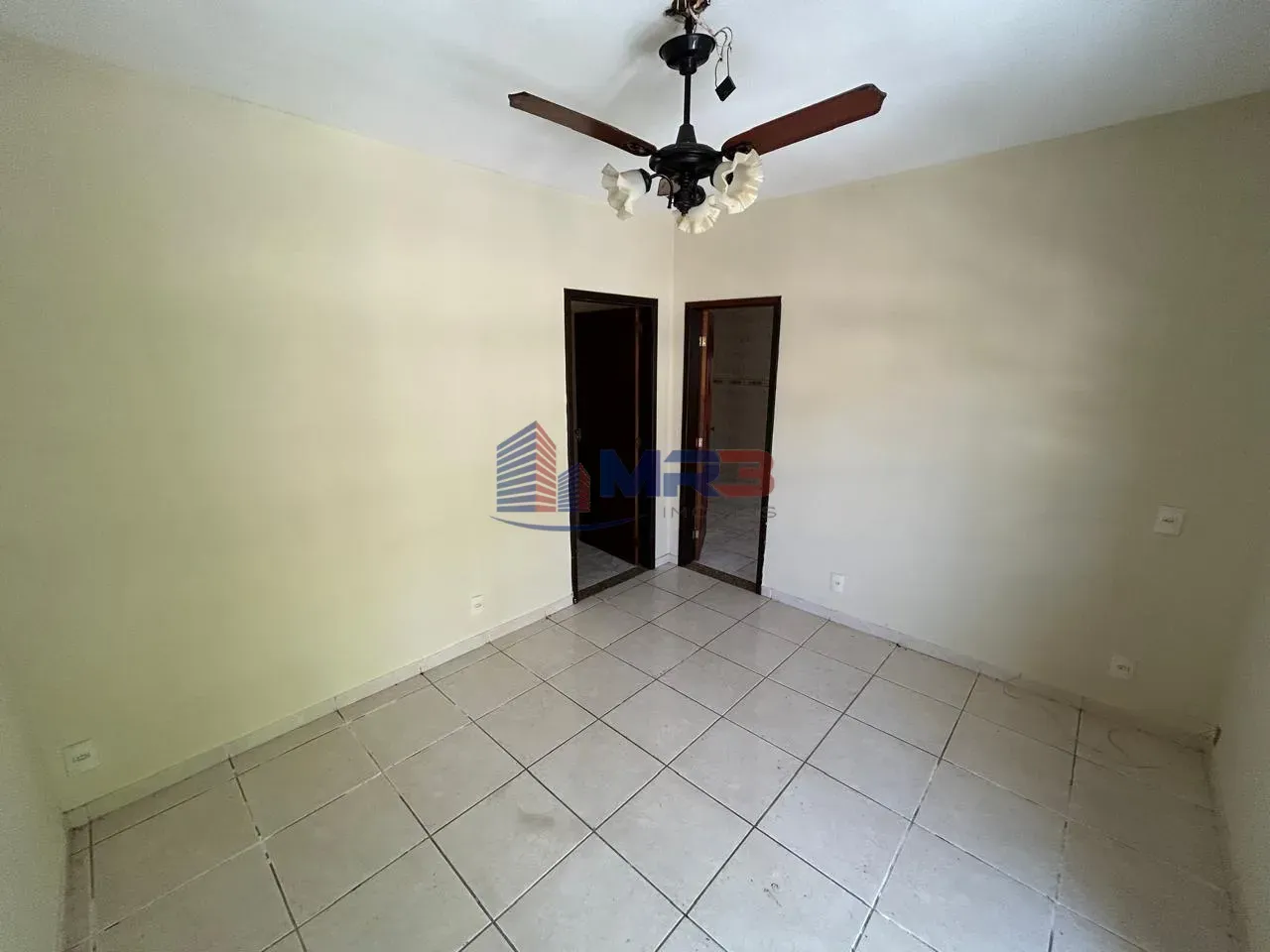 House, 280 m², with a bathtub — photo 6