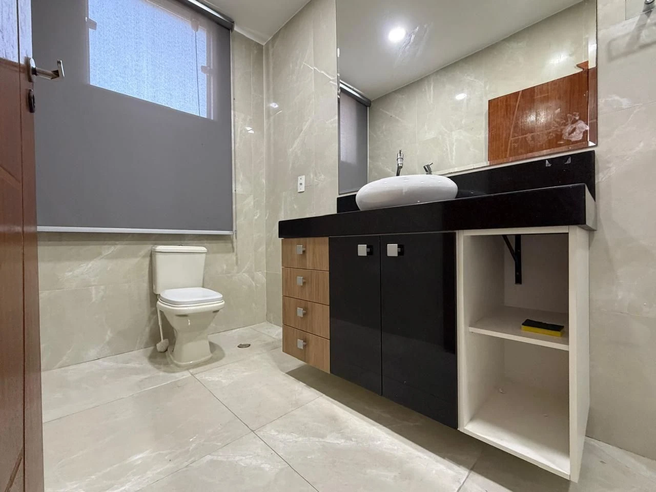Casa em condomínio com 5 quartos e cozinha integrada — photo 12