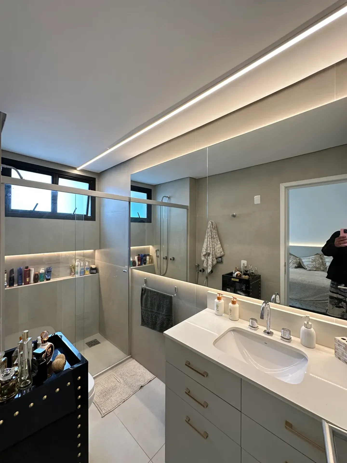 3-bedroom apartment with a fireplace in Florianópolis — photo 56