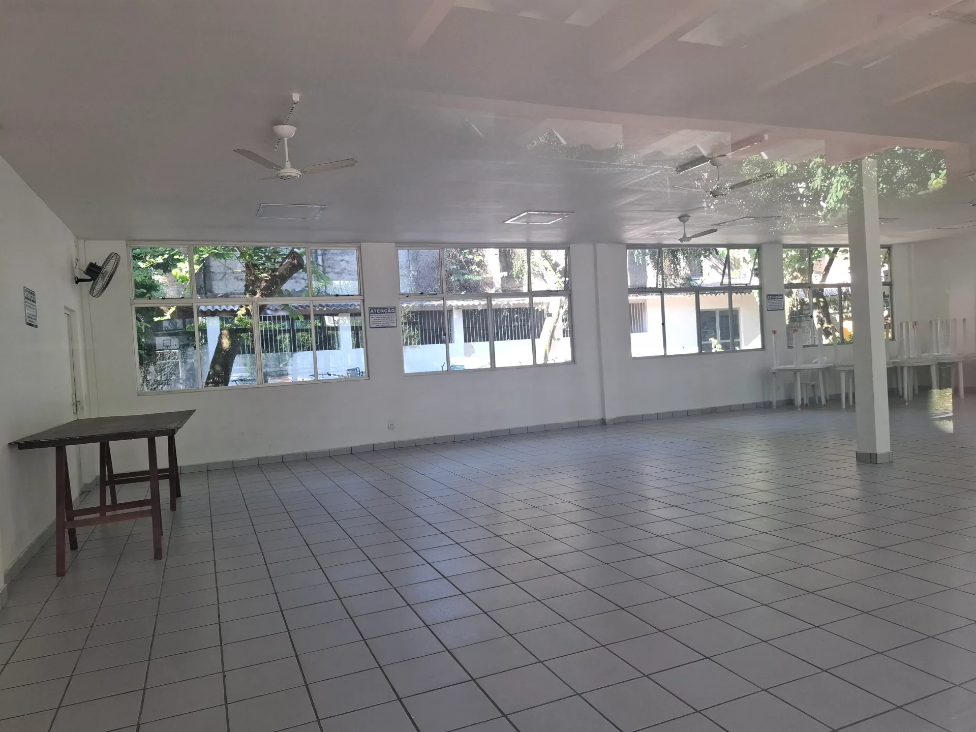 58 m² apartment with 3 bedrooms and 1 parking spot — photo 35