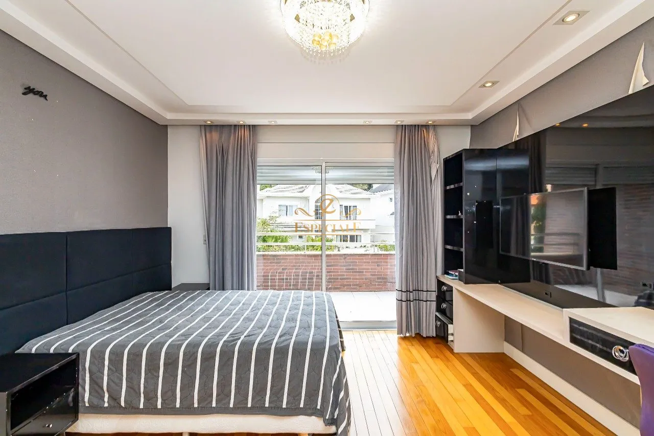 Furnished house with 3 en-suite bedrooms and 631 m² — photo 14