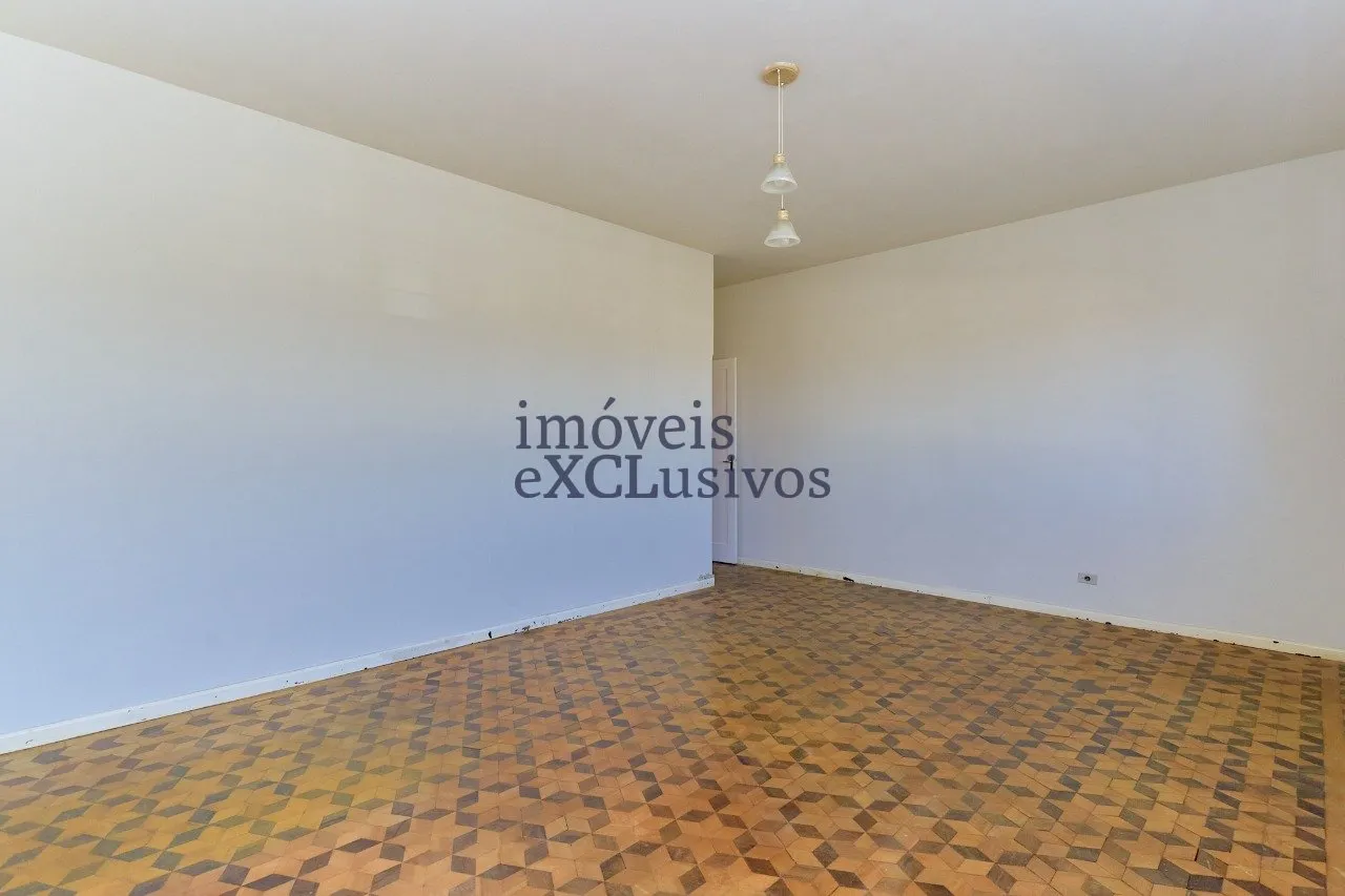 4 quartos e banheira: casa de 187 m² — photo 18