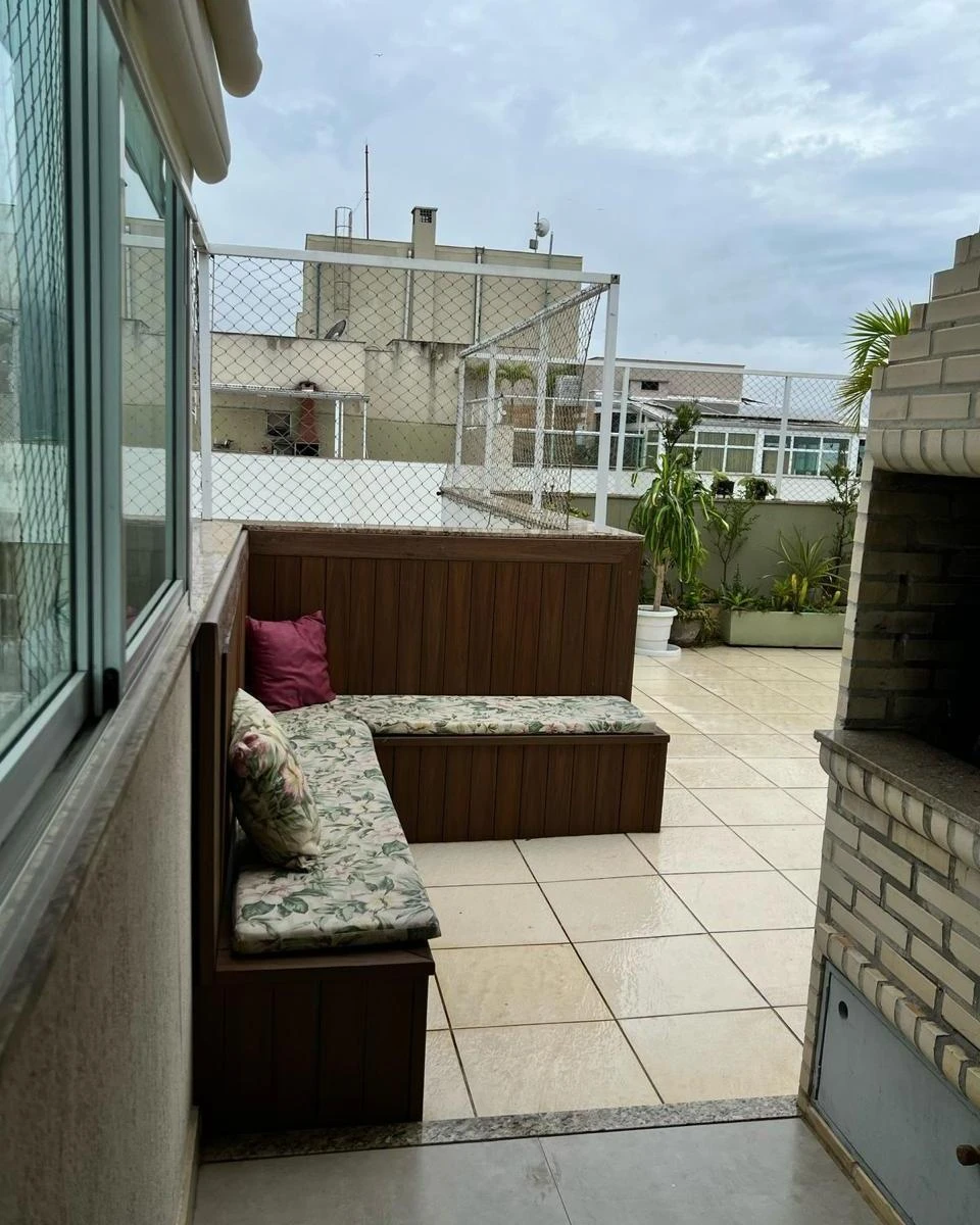 Furnished rental duplex with 4 bedrooms and private BBQ — photo 34