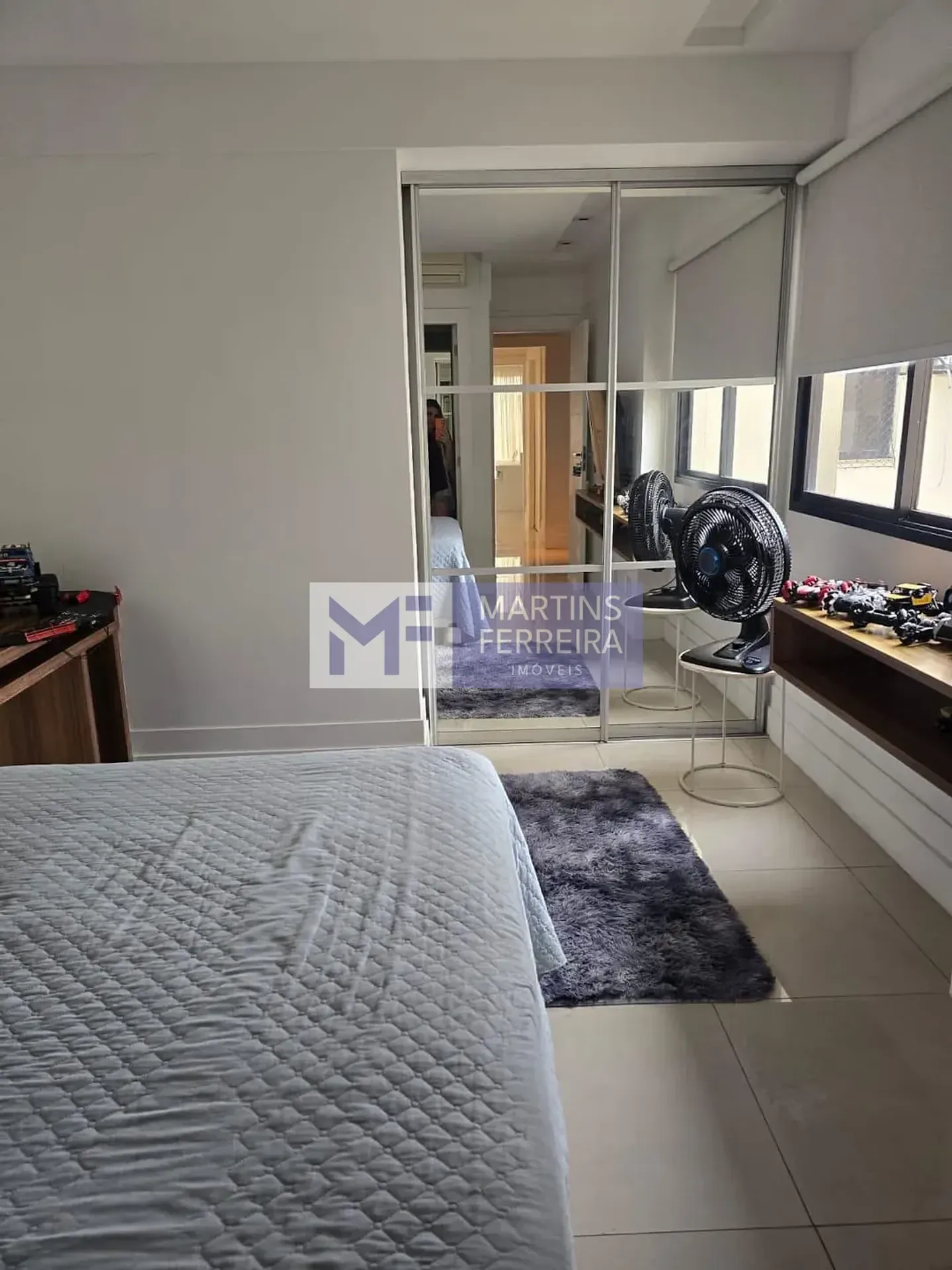 Unfurnished penthouse apartment with 4 bedrooms — photo 27